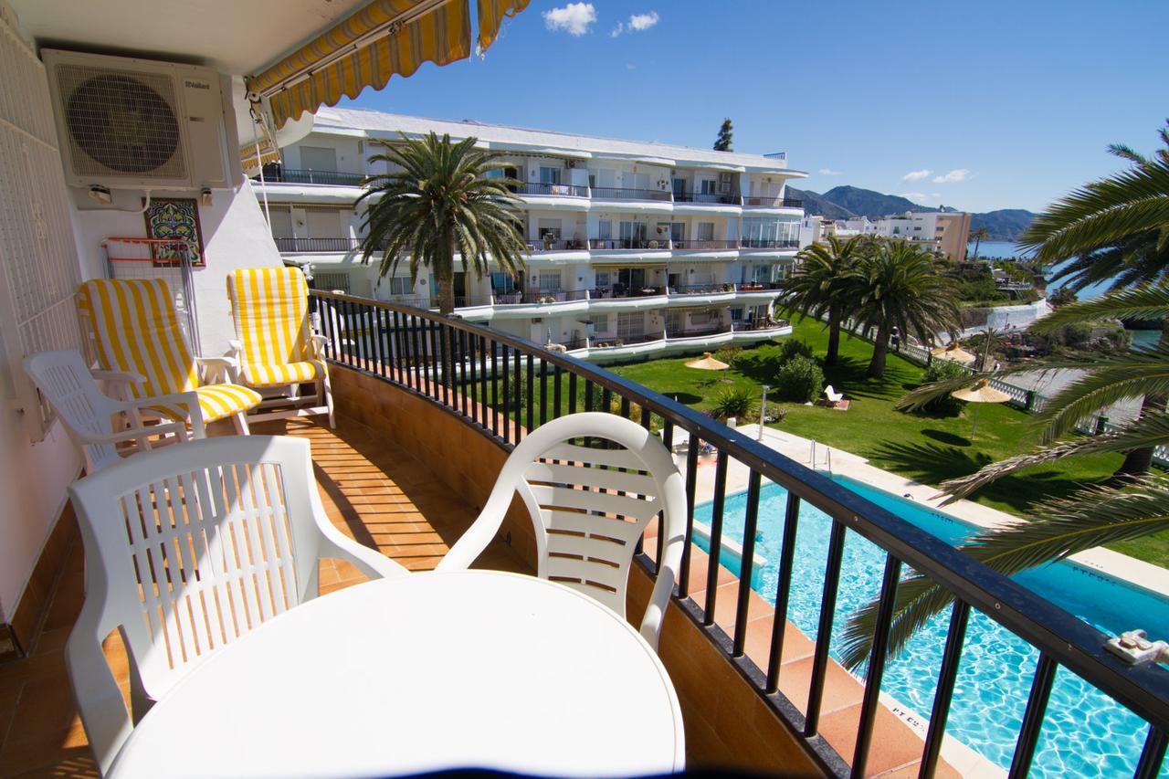 Acapulco Playa 34 Menyber Apartment Nerja Exterior photo